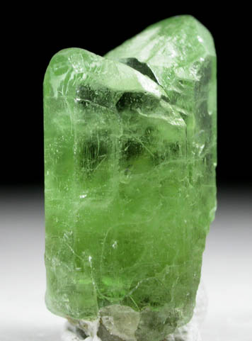 Forsterite var. Peridot from Suppat, Naran-Kagan Valley, Kohistan District, Khyber Pakhtunkhwa (North-West Frontier Province), Pakistan