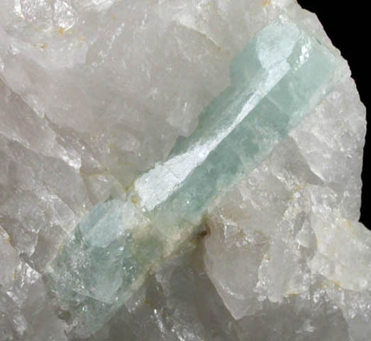 Beryl var. Aquamarine in Quartz from Bennett Quarry, Buckfield, Oxford County, Maine