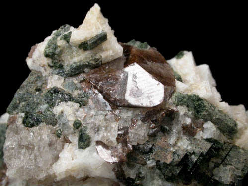 Titanite and Diopside in Calcite from Pereval Marble Quarry, Slyudyanka, southern Lake Baikal region, Russia
