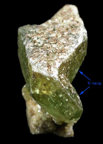 Titanite var. Sphene from Capelinha, Minas Gerais, Brazil