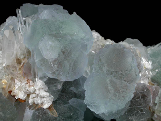 Fluorite on Quartz from Huallapon Mine, Pasto Bueno District, Ancash Department, Peru