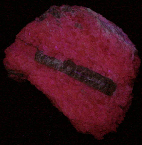 Fluorapatite in Calcite from Liscombe Deposit, Cardiff Township, Haliburton County, Ontario, Canada