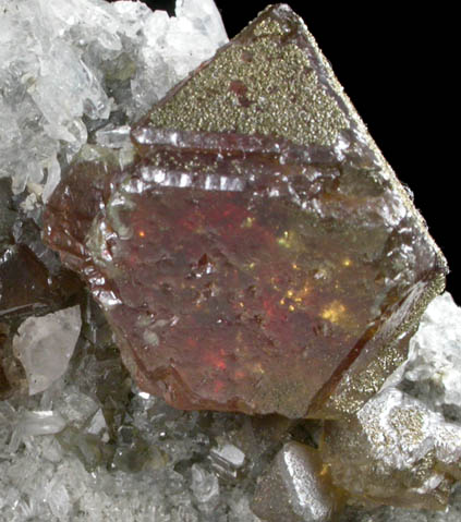 Sphalerite and Chalcopyrite on Quartz from Dzhezkazgan Mine, Karaganda Oblast', Kazakhstan