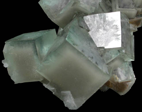 Fluorite with internal phantom growth zones from Huangshaping Mine, Guiyang, Hunan, China