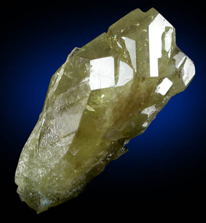 Chrysoberyl (twinned crystals) from Fazenda Santa Isabel Pancas, Esprito Santo, Brazil