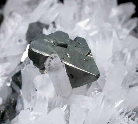 Tetrahedrite on Quartz with Sphalerite from Huaron District, Cerro de Pasco Province, Pasco Department, Peru