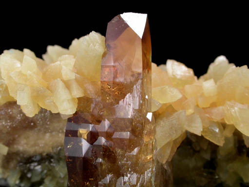 Barite and Calcite from Elk Creek, Meade County, South Dakota