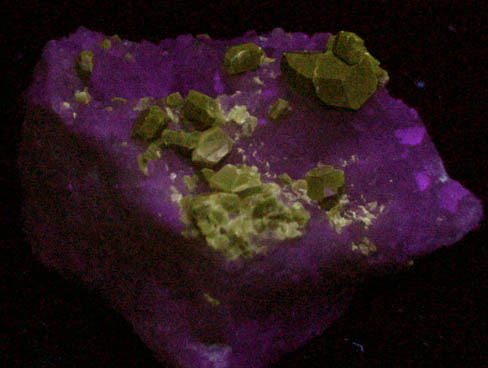 Uvite Tourmaline on Magnesite from Brumado District, Serra das guas, Bahia, Brazil