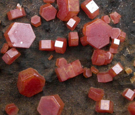 Vanadinite from Mibladen, Haute Moulouya Basin, Zeida-Aouli-Mibladen belt, Midelt Province, Morocco