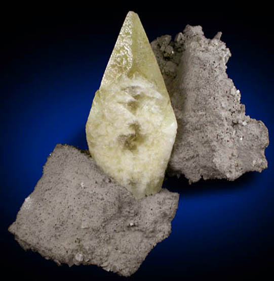 Calcite on Dolomite with Chalcopyrite from Sweetwater Mine, Viburnum Trend, Reynolds County, Missouri