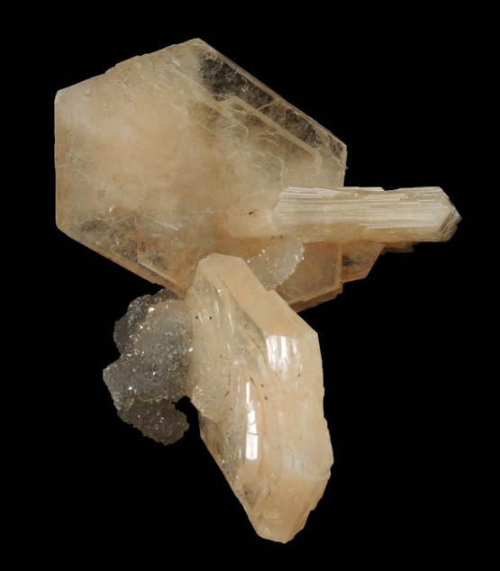 Stilbite-Ca (with hourglass-shaped internal zoning) on Quartz from Pune District, Maharashtra, India