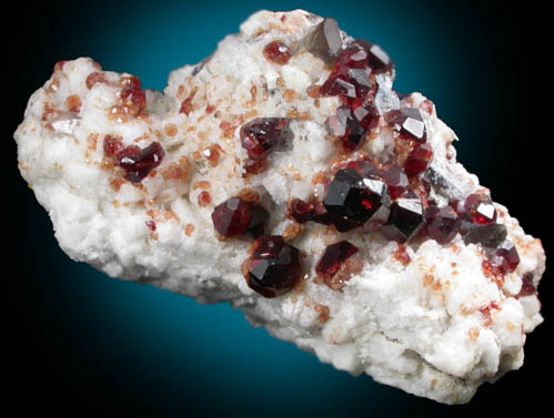 Spessartine Garnet on Microcline with Quartz and Hyalite Opal from Tongbei-Yunling District, Fujian Province, China
