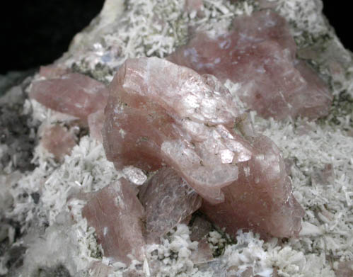 Heulandite and Laumontite from Prospect Park Quarry, Prospect Park, Passaic County, New Jersey