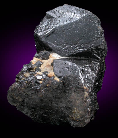 Titanite from Bear Lake, Litchfield, Québec, Canada