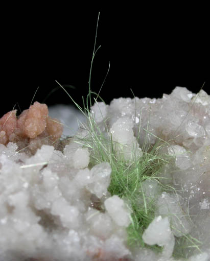 Jamborite pseudomorphs after Millerite in Quartz Geode from US Route 27 road cut, Halls Gap, Lincoln County, Kentucky