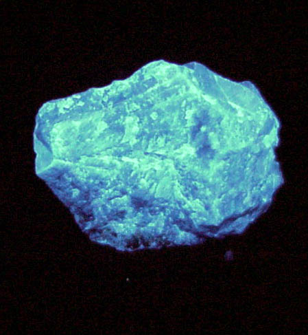 Scheelite from Ortiz Gold Mine, Old Placers District, Santa Fe County, New Mexico