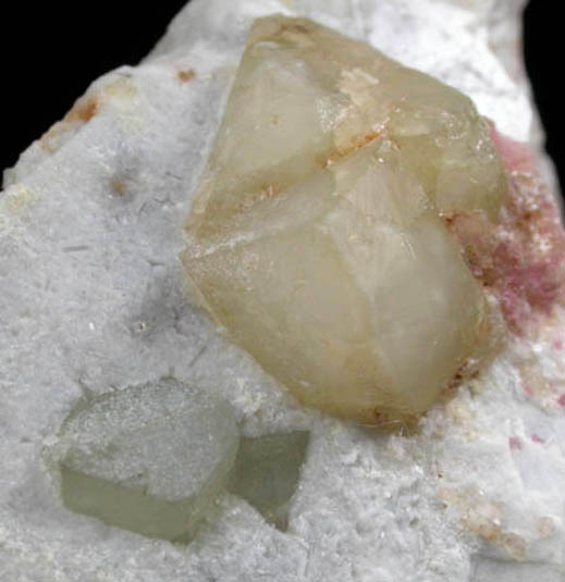 Londonite-Rhodizite on Microcline (Manebach Law twin) from Antandrokomby, Manandona Valley, Antananarivo, Madagascar