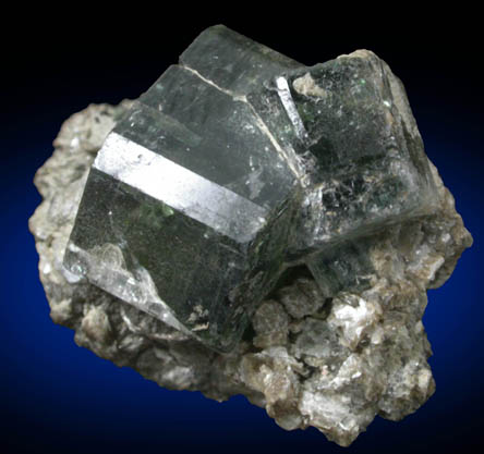 Fluorapatite and Muscovite from Panasqueira Mine, Barroca Grande, 21 km. west of Fundao, Castelo Branco, Portugal