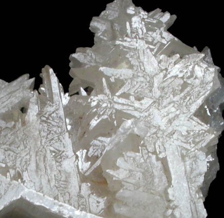 Cerussite (twinned crystals) from Tsumeb Mine, Otavi-Bergland District, Oshikoto, Namibia