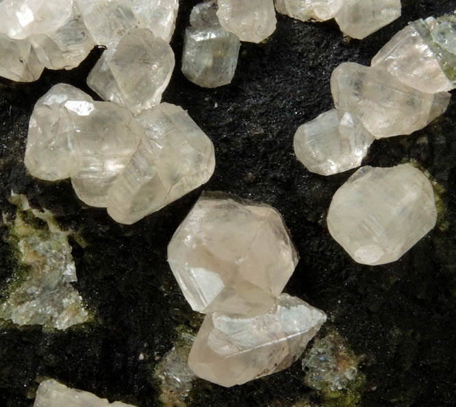 Cerussite (twinned crystals) with Mottramite over Calcite from Tsumeb Mine, Otavi-Bergland District, Oshikoto, Namibia