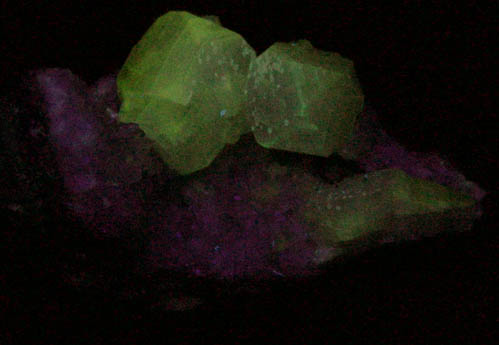 Apophyllite on Quartz with Calcite from Upper New Street Quarry, Paterson, Passaic County, New Jersey