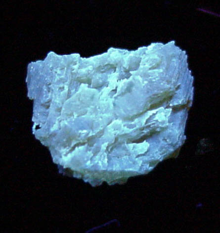 Scheelite from Cohen Mine, Teviston District, Cochise County, Arizona