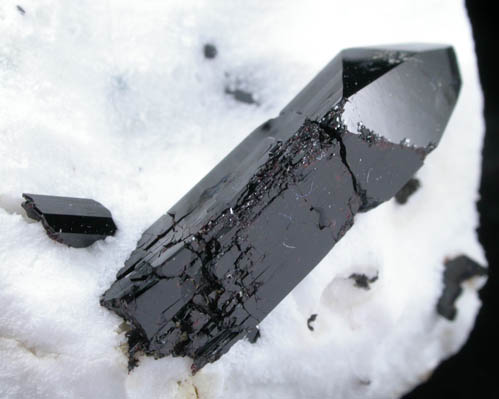 Neptunite on Natrolite from Dallas Mine, San Benito County, California