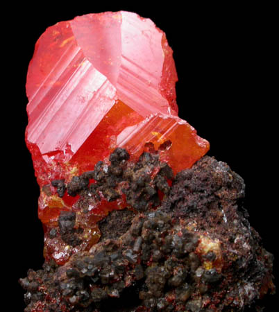 Wulfenite from Red Cloud Mine, Silver District, La Paz County, Arizona