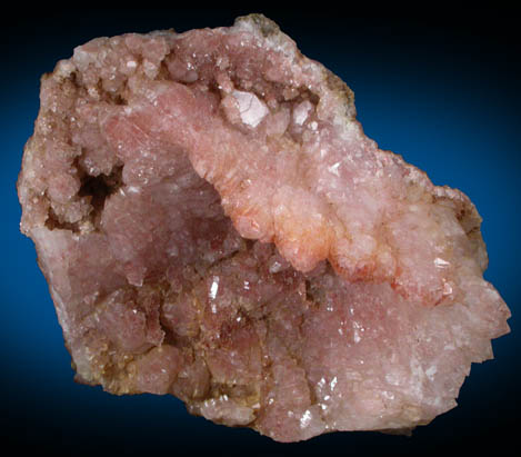 Quartz pseudomorph after Fluorite from Sidi Rahal, 10 km east-northeast of At Ourir, El Kela des Sraghna, Morocco