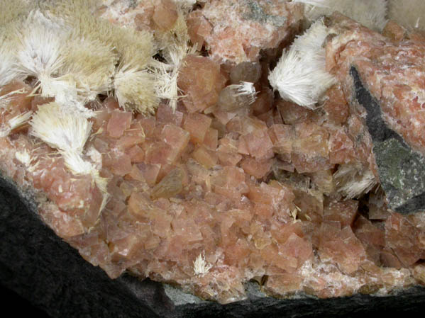 Chabazite with Natrolite and Stilbite from Kibblehouse Quarry, Perkiomenville, Montgomery County, Pennsylvania