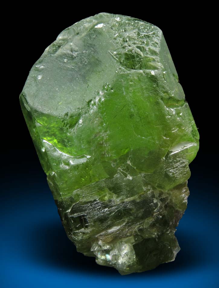 Forsterite var. Peridot (gem-grade crystal) from Suppat, Naran-Kagan Valley, Kohistan District, Khyber Pakhtunkhwa (North-West Frontier Province), Pakistan