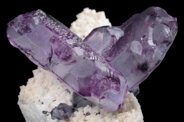 Fluorite (Spinel-law twinned) on Microcline from Erongo Mountain, 20 km north of Usakos, Namibia