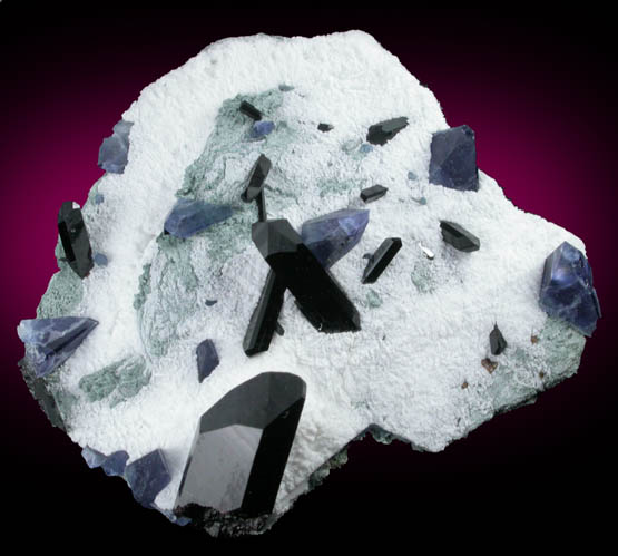 Benitoite, Neptunite, Joaquinite-(Ce) on Natrolite from Benitoite Gem Mine, New Idria District, San Benito County, California (Type Locality for Benitoite and Joaquinite-(Ce))