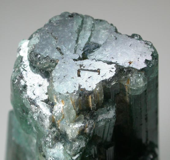 Elbaite Tourmaline with Albite from Pederneira Mine, Sao Jose da Safira, Minas Gerais, Brazil