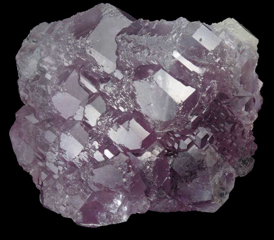 Fluorite with internal phantom-growth zoning from Dongpo Mine, Yizhang , Hunan, China