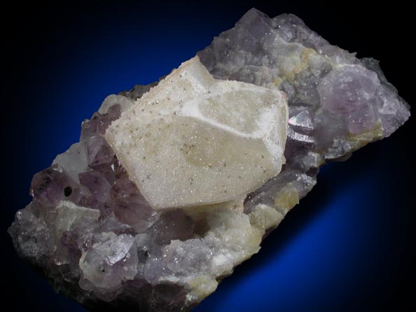 Calcite twinned crystals on Amethyst Quartz from Alto Uruguai, Rio Grande do Sul, Brazil