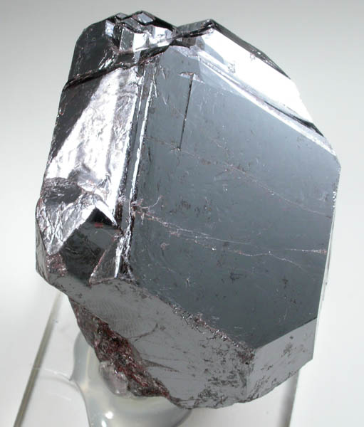 Rutile (twinned crystals) from Graves Mountain, 19.5 km east of Washington, Lincoln County, Georgia