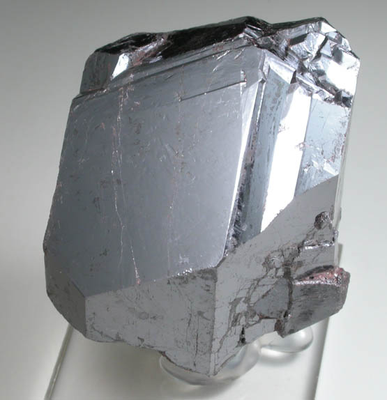 Rutile (twinned crystals) from Graves Mountain, 19.5 km east of Washington, Lincoln County, Georgia