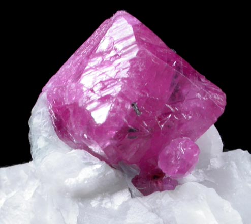 Corundum var. Ruby from Jegdalek, Sorobi, Kapic, Afghanistan