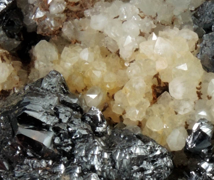 Sphalerite and Quartz pseudomorphs after Calcite or Siderite from Rampgill Mine, Nenthead, Alston Moor, Cumbria, England