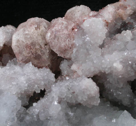 Analcime and Quartz pseudomorphs after Heulandite from Long Craig, Dunbartonshire, Scotland