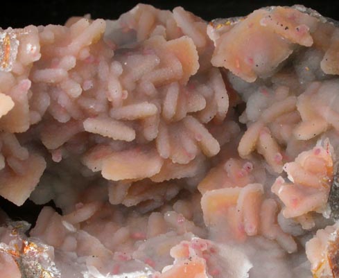 Wulfenite coated with drusy Quartz on Hemimorphite from Finch Mine (Barking Spider Mine), north of Hayden, Banner District, Gila County, Arizona