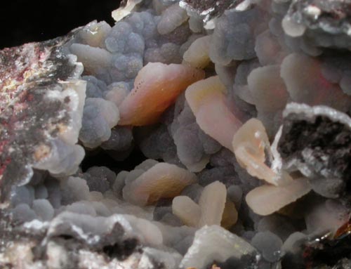 Wulfenite coated with drusy Quartz on Hemimorphite from Finch Mine (Barking Spider Mine), north of Hayden, Banner District, Gila County, Arizona