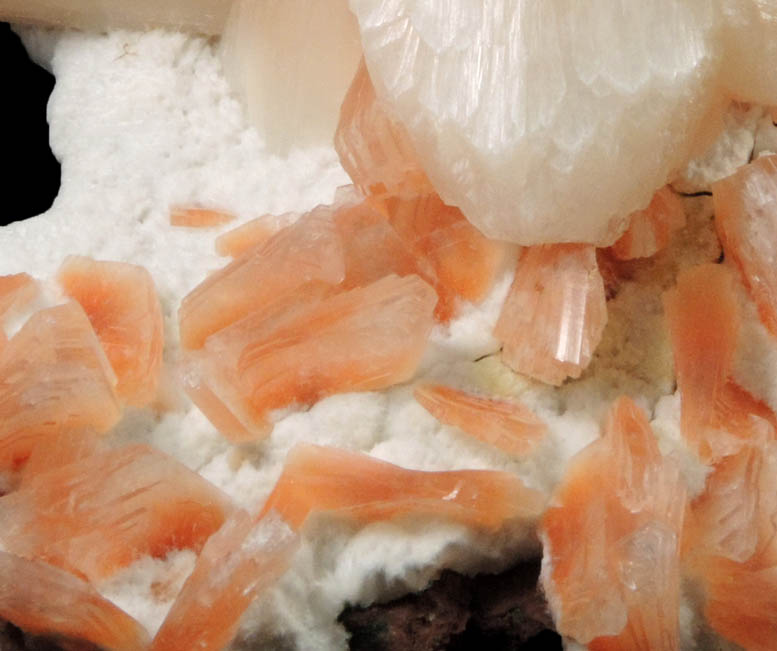 Stilbite, Heulandite, Mordenite from Aurangabad, Maharashtra, India