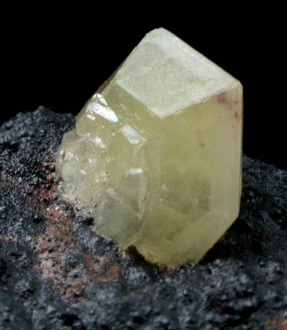 Mimetite on Coronadite from Mount Bonnie Mine, Northern Territory, Australia