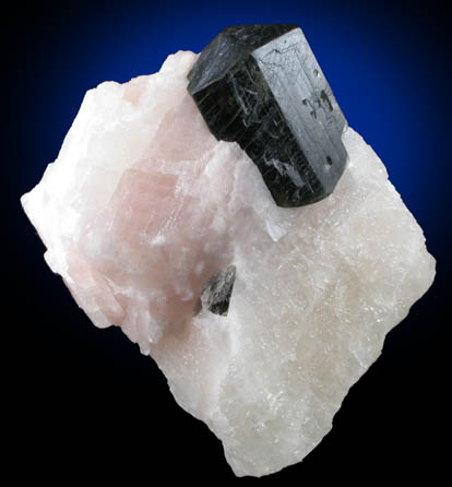 Fluoro-richterite (Fluororichterite) from Wilberforce, Ontario, Canada