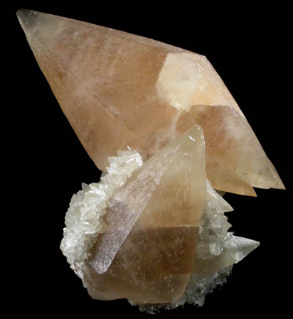 Calcite from Pugh Quarry, 6 km NNW of Custar, Wood County, Ohio