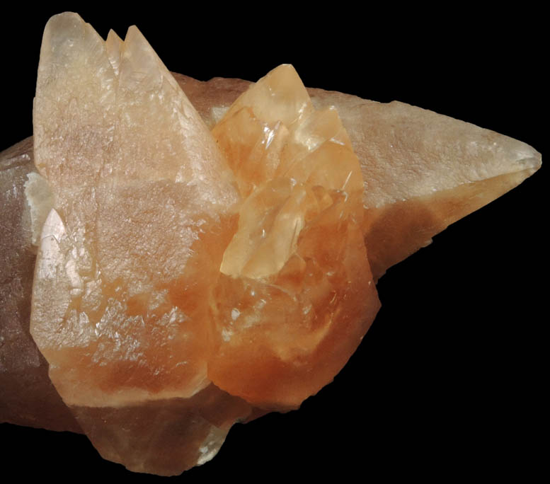 Calcite from Pugh Quarry, 6 km NNW of Custar, Wood County, Ohio