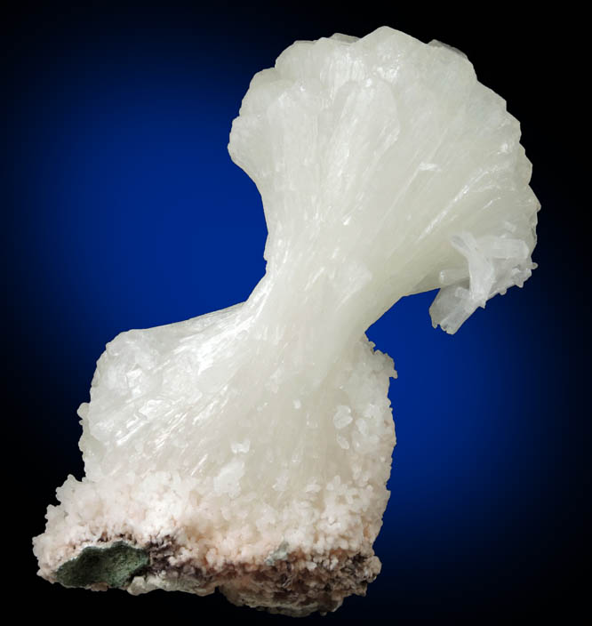 Stilbite on Quartz from Aurangabad, Maharashtra, India