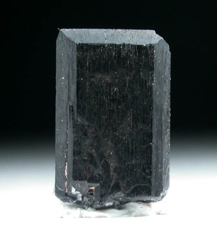 Allanite-(Ce) from Capitan District, Lincoln County, New Mexico